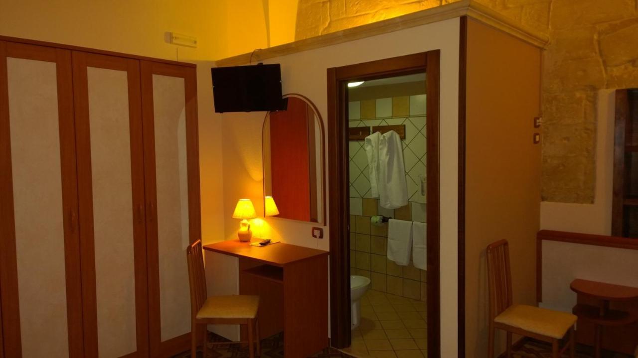 B&B Viaprimaldo Camere Otranto Exterior photo