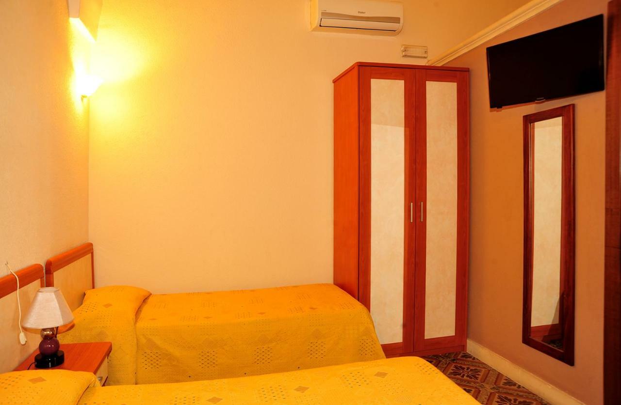 B&B Viaprimaldo Camere Otranto Exterior photo
